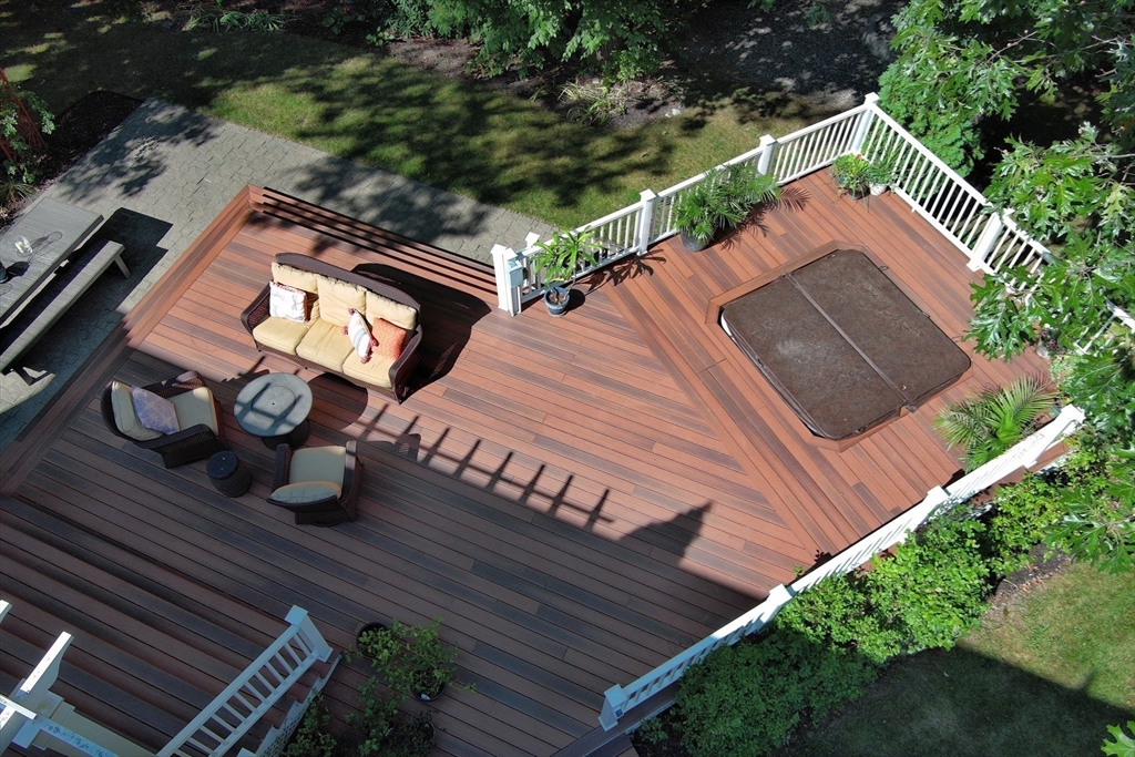 10 Cabot Ct
