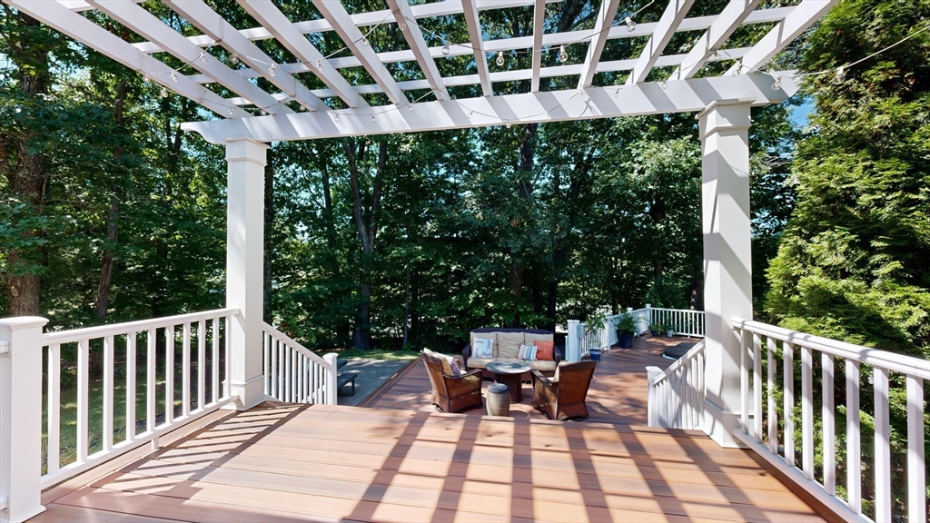 10 Cabot Ct