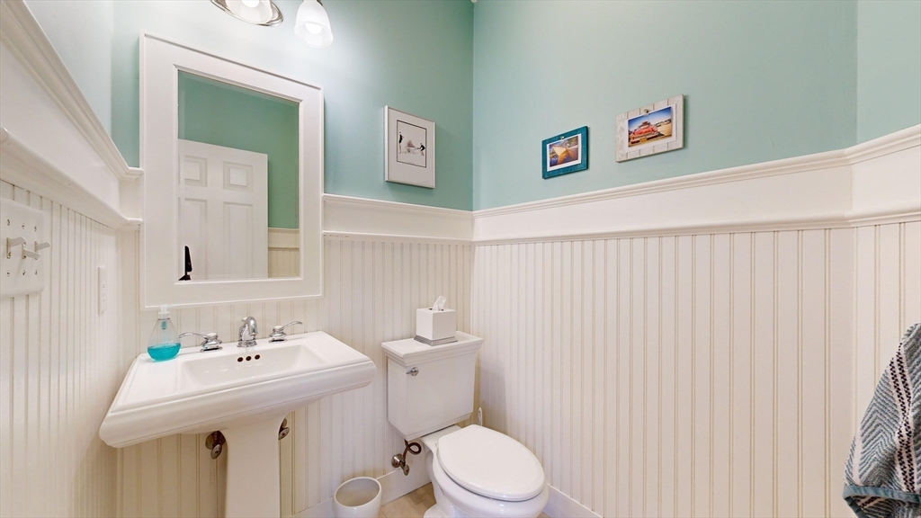10 Cabot Ct