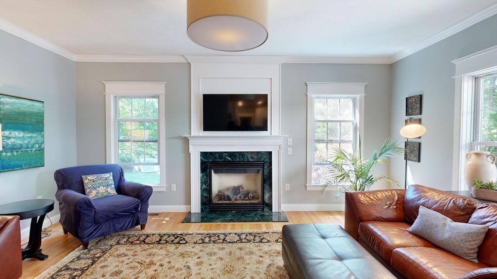 10 Cabot Ct