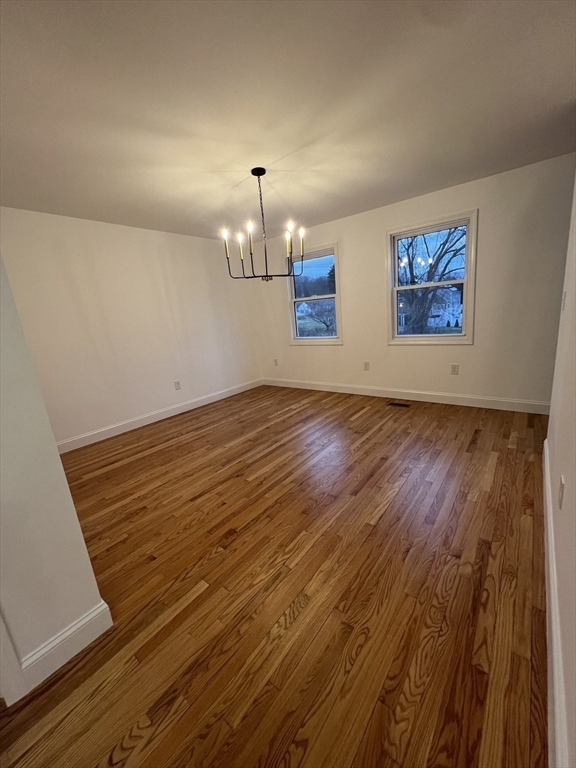 11 W Whitehall Rd