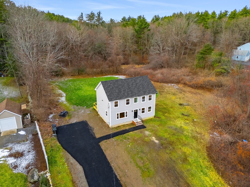 11 W Whitehall Rd