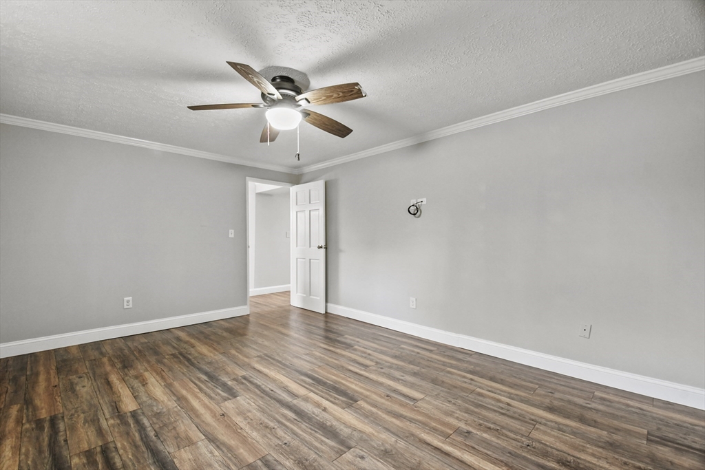 3 Zabriskie Drive