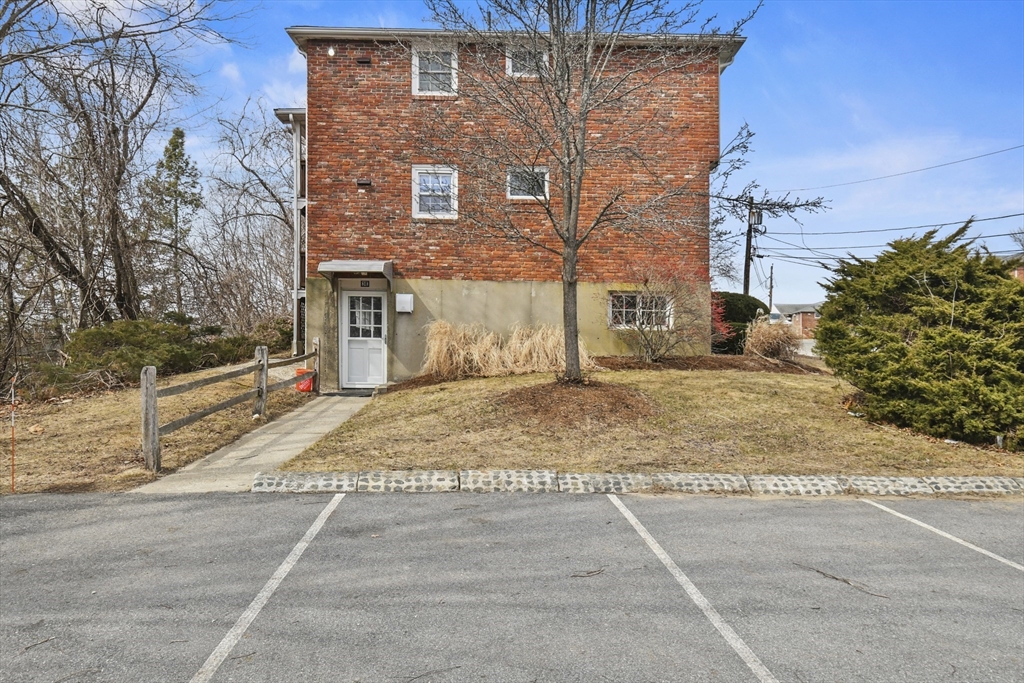 3 Zabriskie Drive