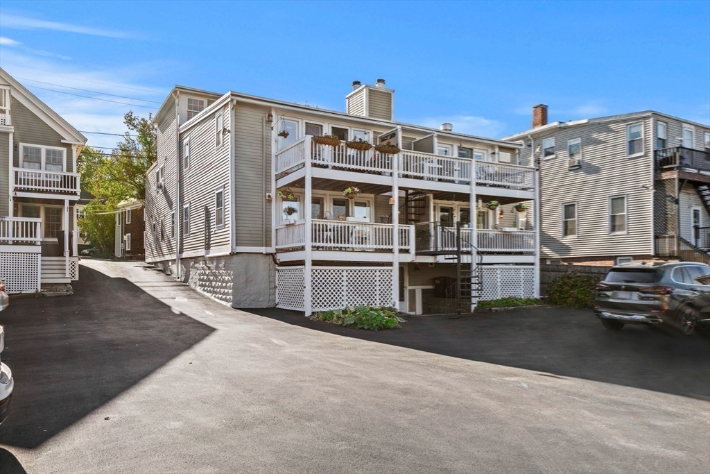 158 Merrimac Street # 3