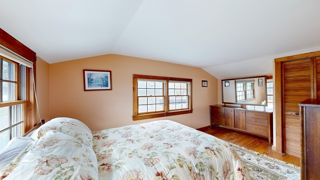 76 Cottage Road