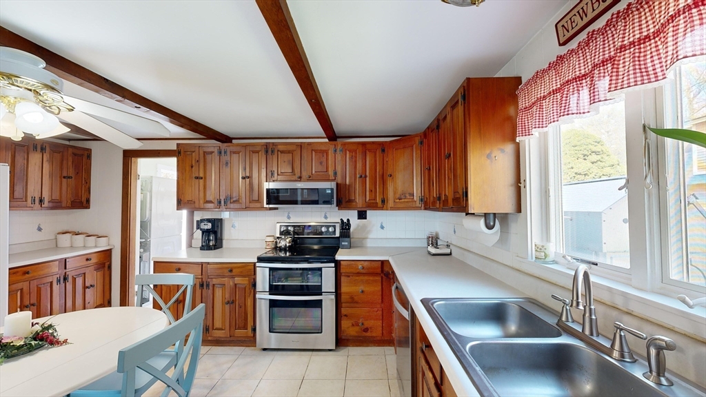 76 Cottage Road