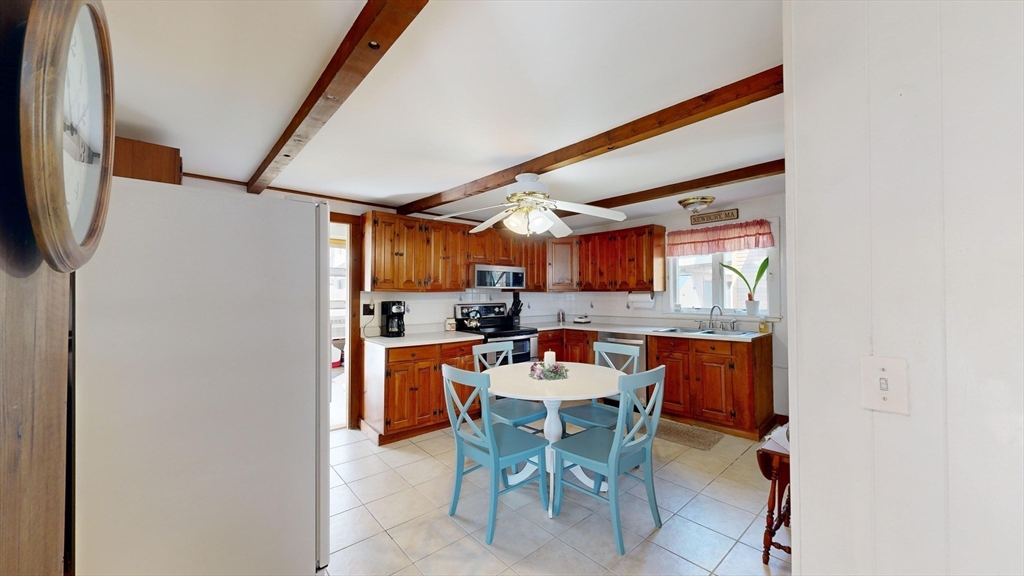 76 Cottage Road
