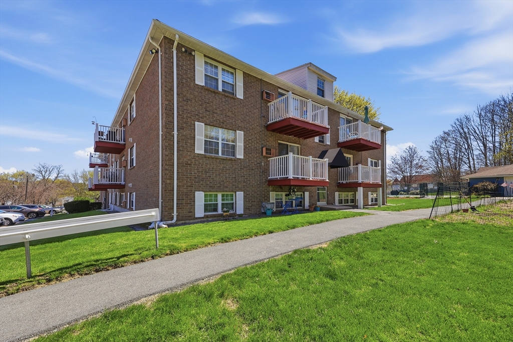 1 Brown Avenue # 88 Unit: 3-88