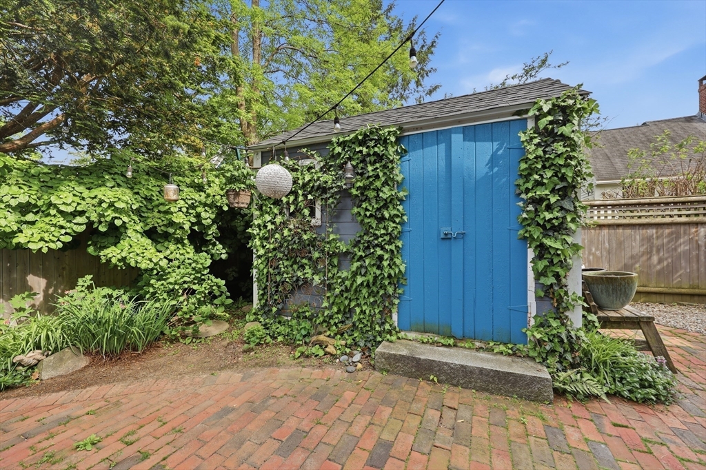 37 Marlboro St