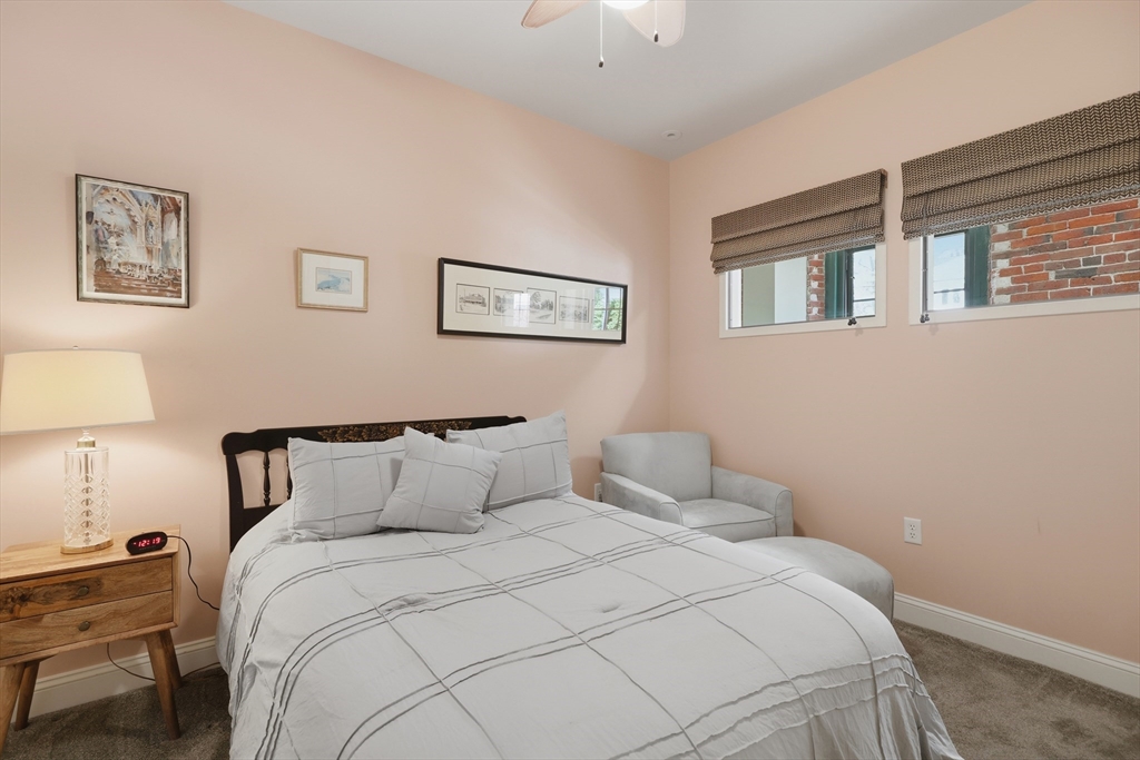 60 Merrimac Street # 611