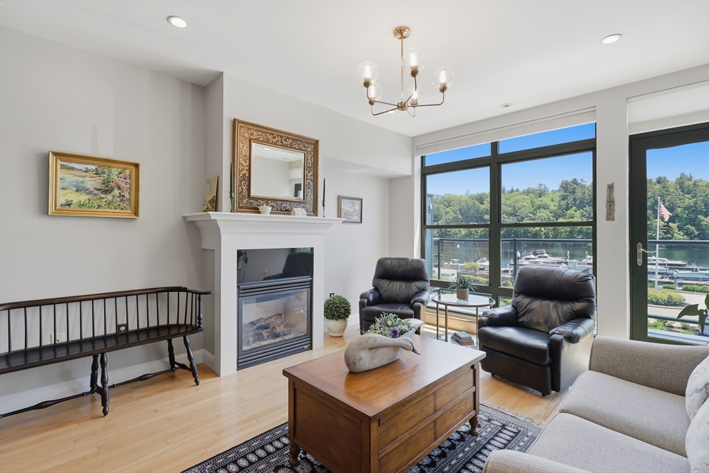 60 Merrimac Street # 611