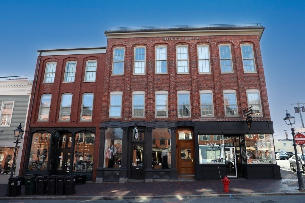 39 State St # 4