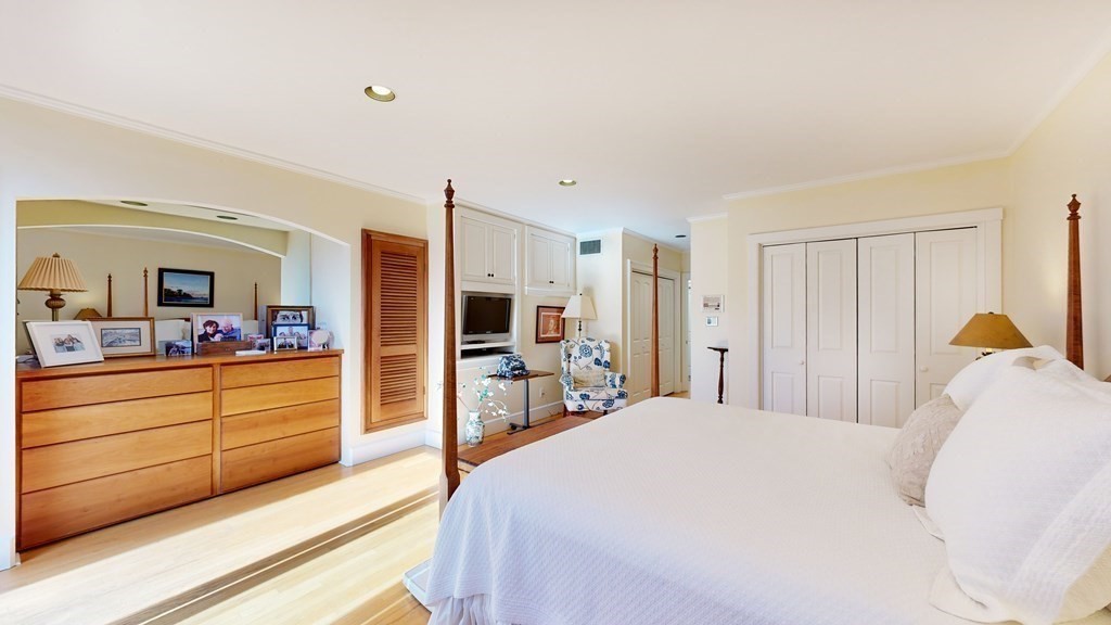 39 State St # 4