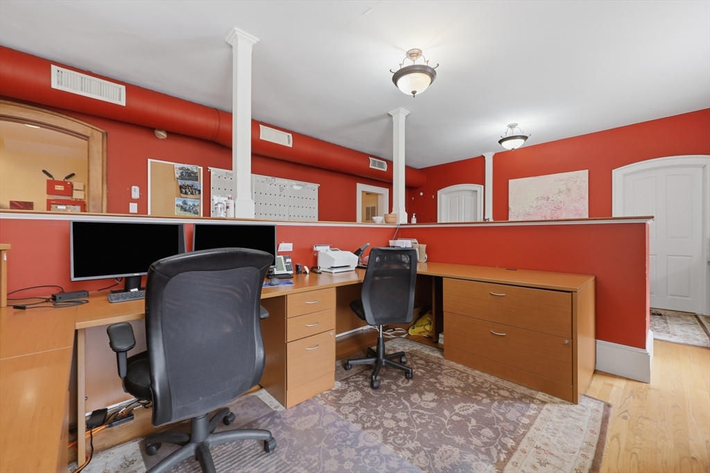 39 State St # 6