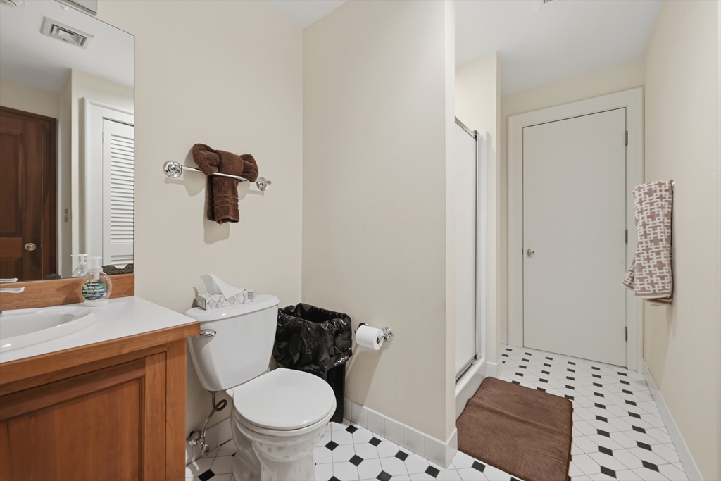 39 State St # 6