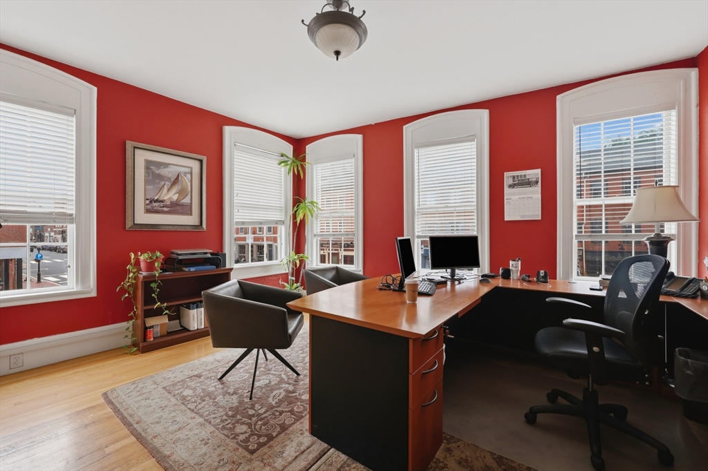 39 State St # 6