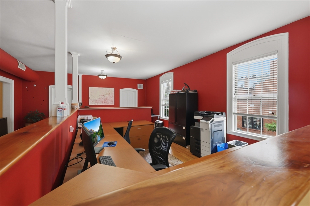 39 State St # 6