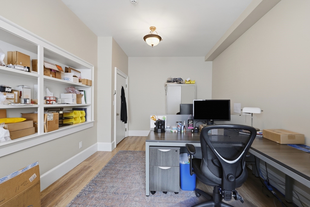 39 State St # 5