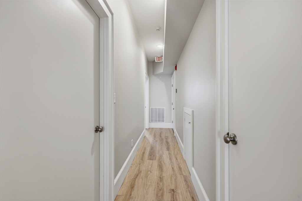 39 State St # 5