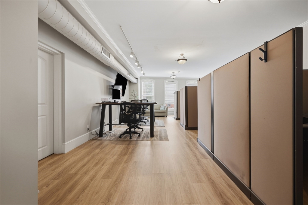 39 State St # 5
