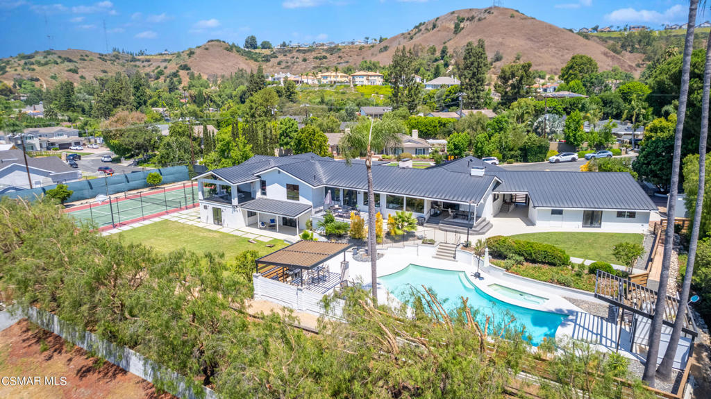 18942 El Moro Way