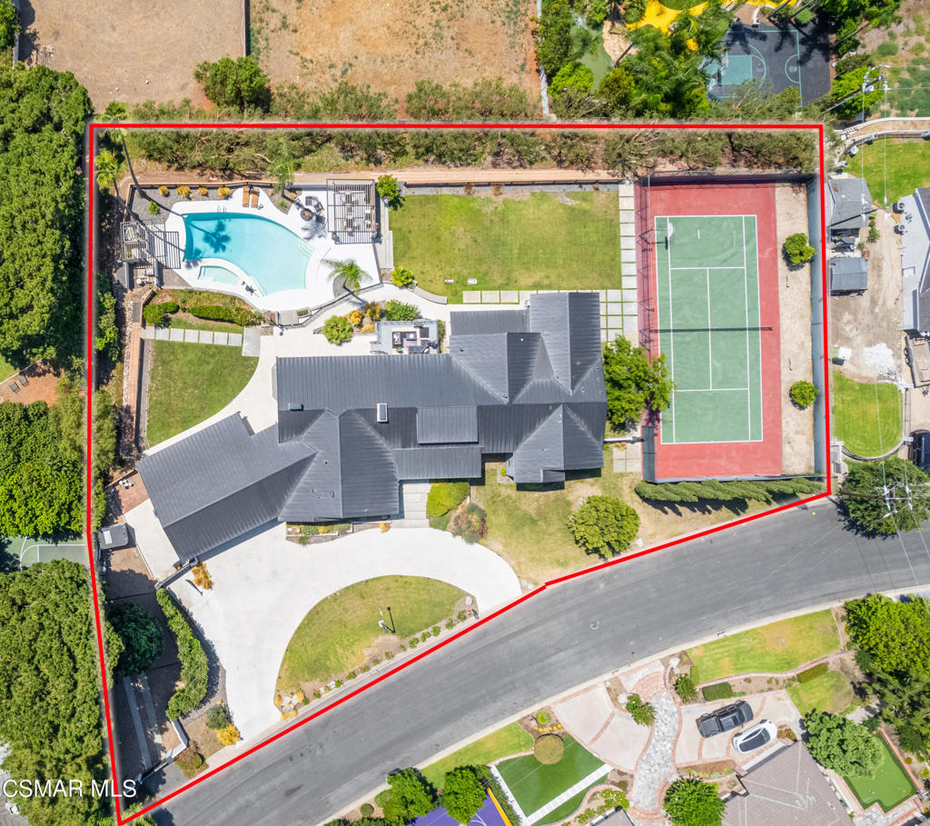 18942 El Moro Way