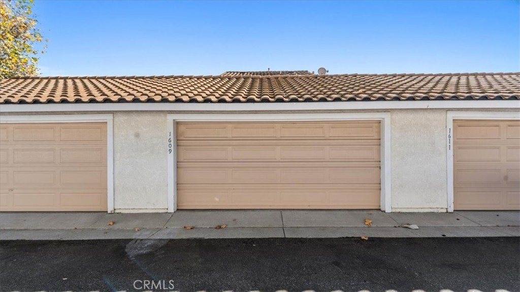 1609 S Diamond Bar