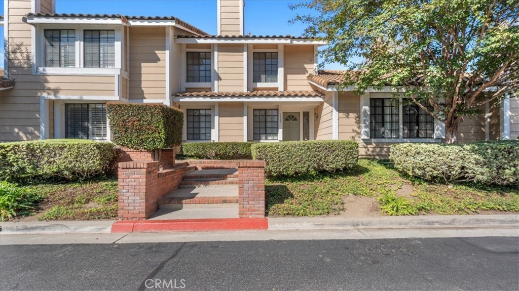 1609 S Diamond Bar