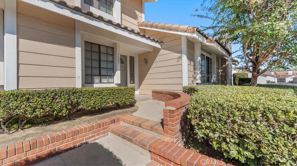 1609 S Diamond Bar