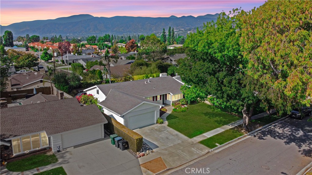 1353 Valeview Avenue