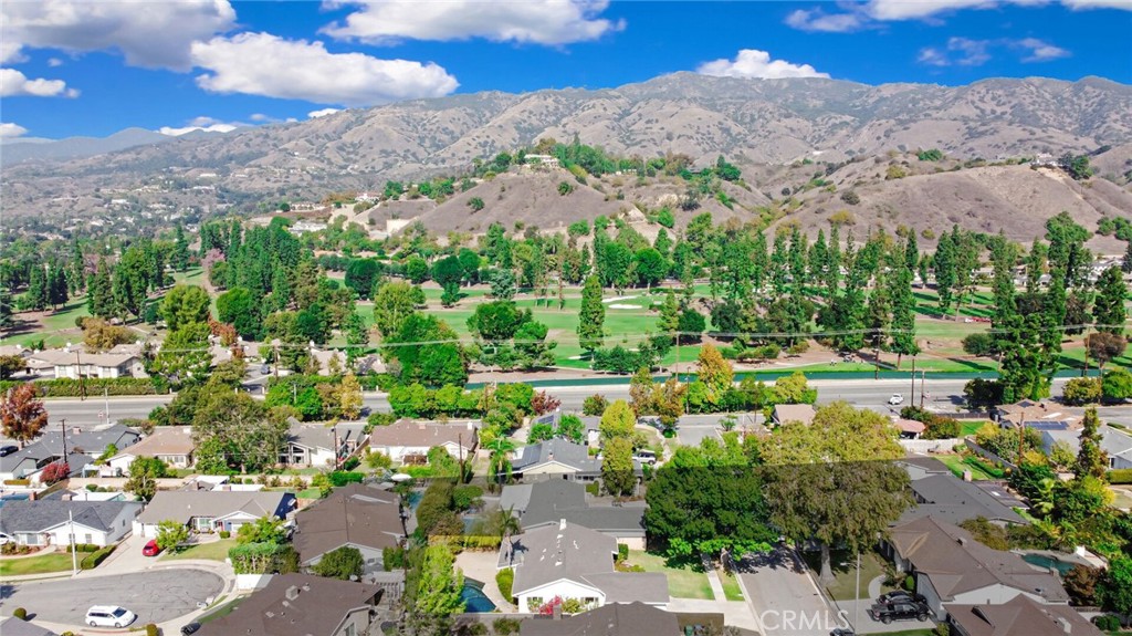 1353 Valeview Avenue