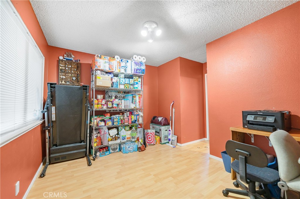 331 W Parkwood Avenue