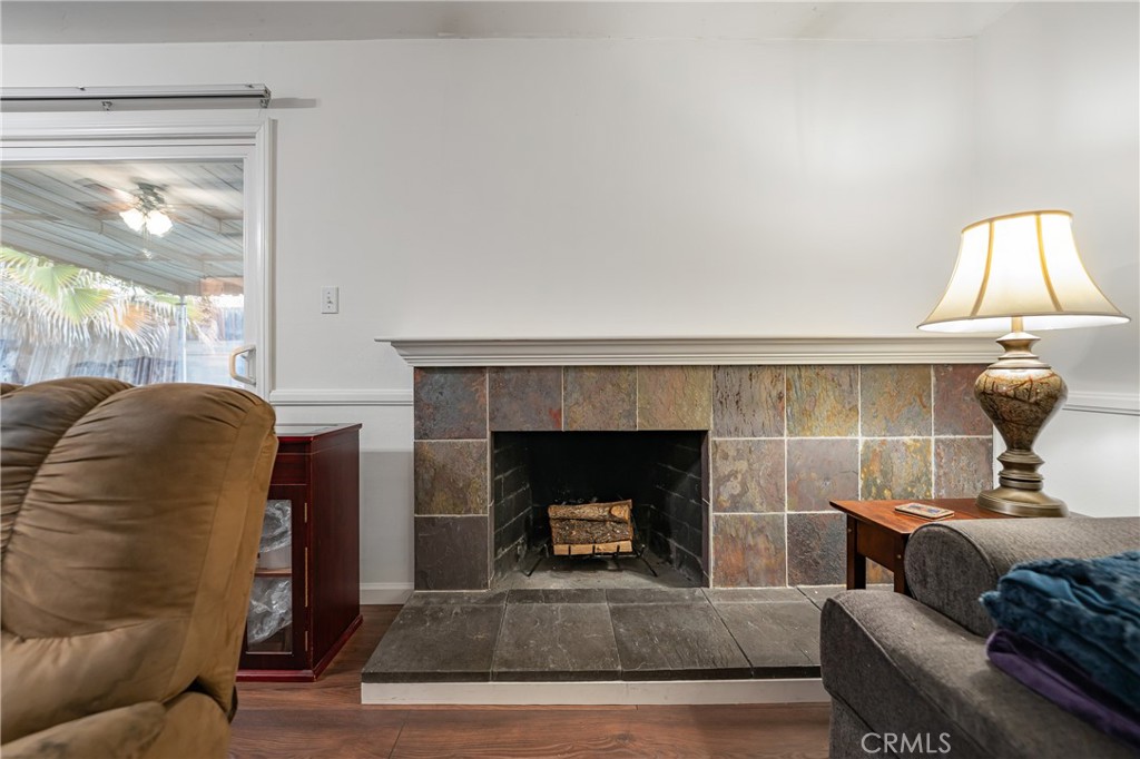 331 W Parkwood Avenue