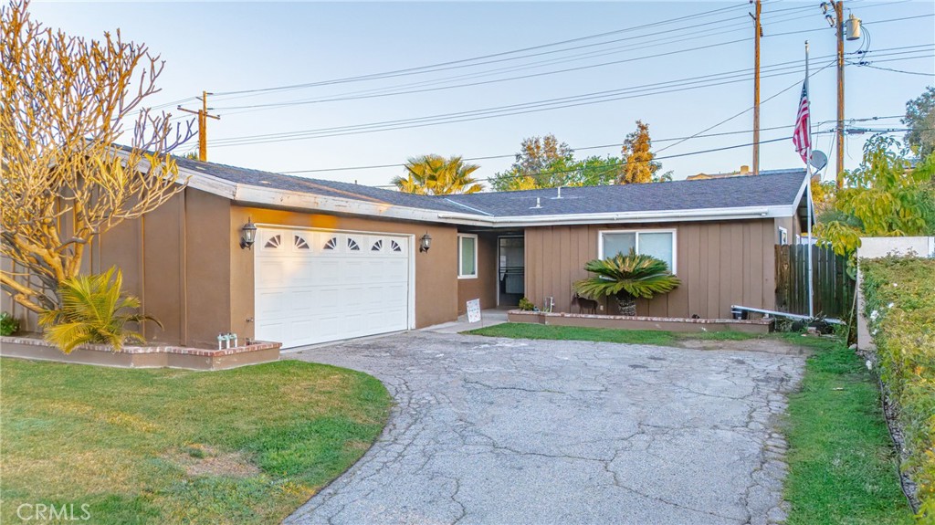 331 W Parkwood Avenue
