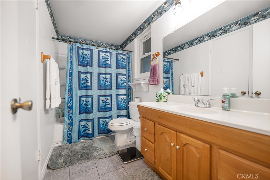 331 W Parkwood Avenue