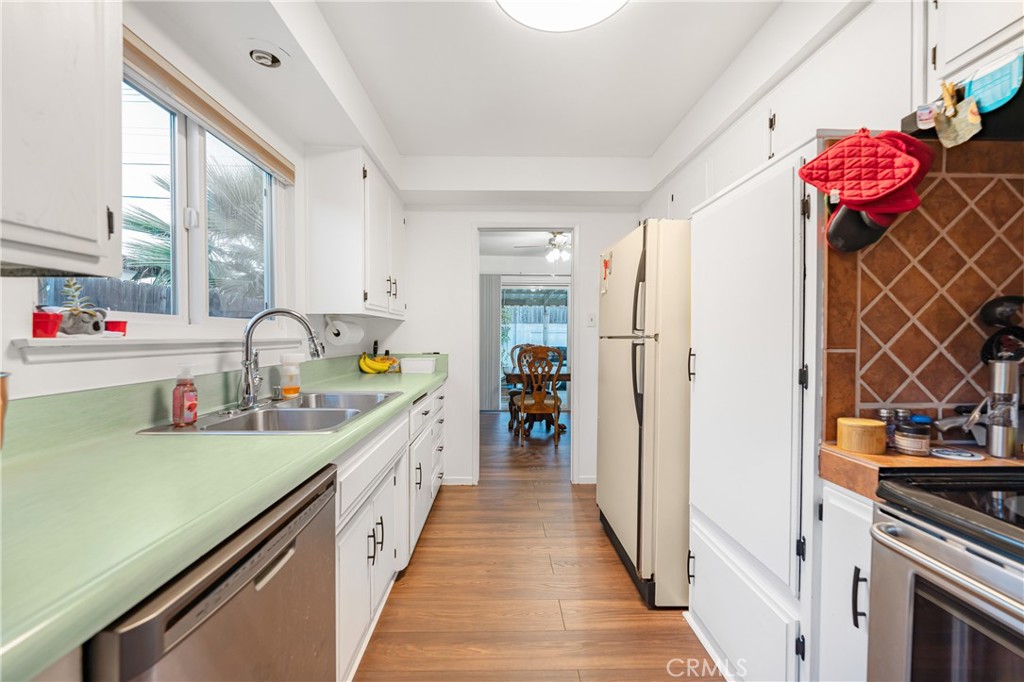 331 W Parkwood Avenue