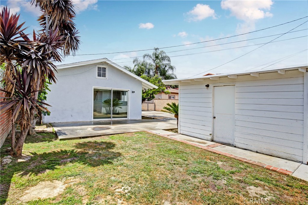 8039 4th Street