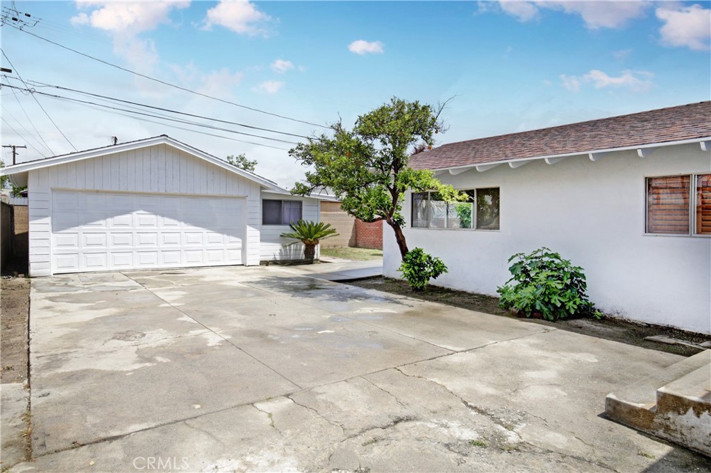 8039 4th Street