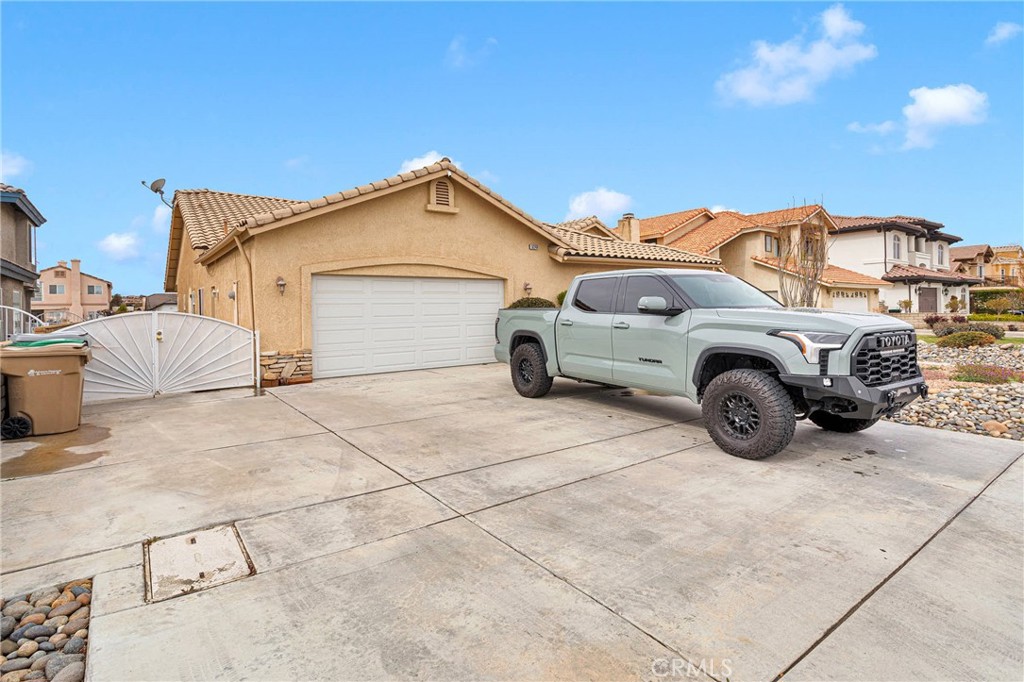18249 Lakeview Drive