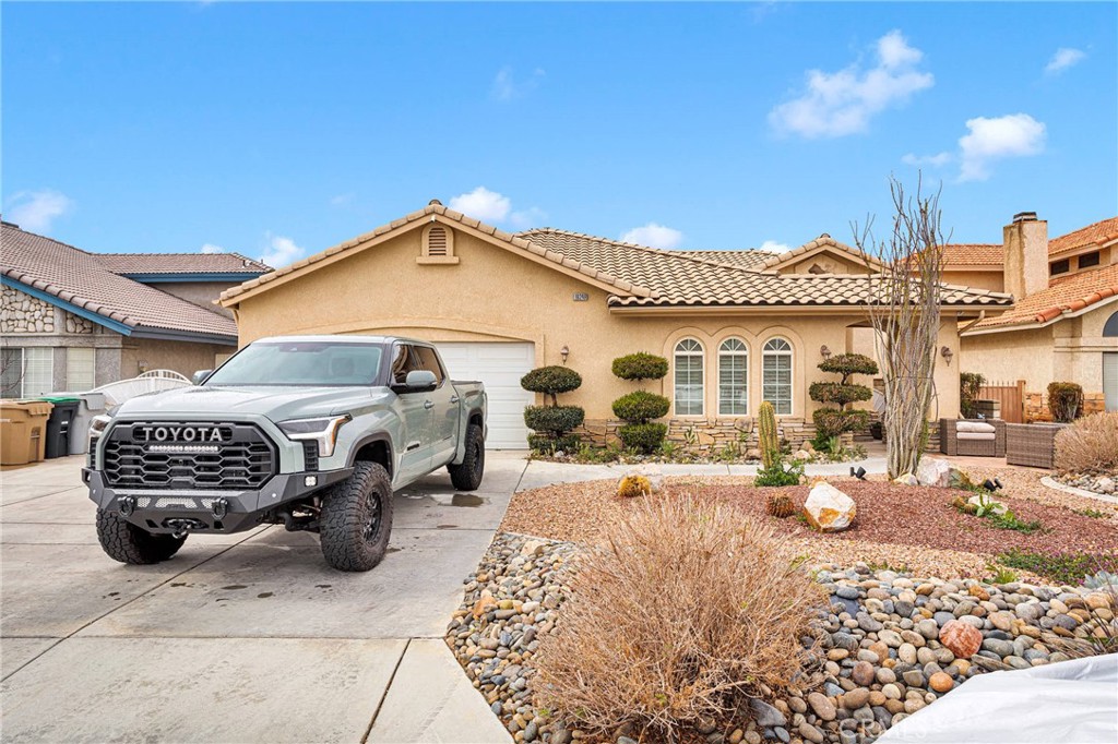 18249 Lakeview Drive