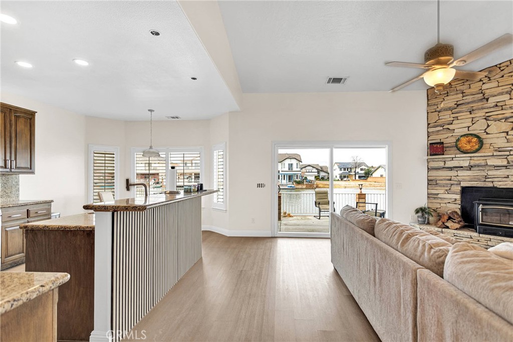 18249 Lakeview Drive