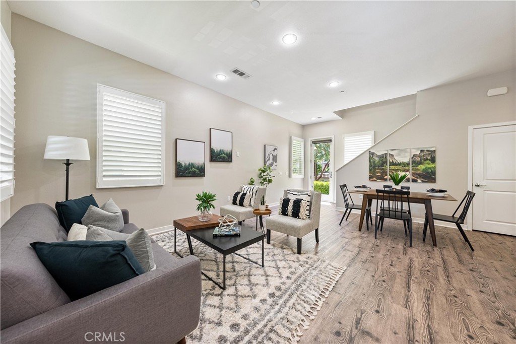 12 Higo Street