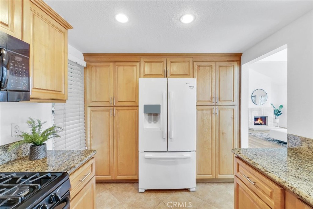 2041 Orchard Drive 17