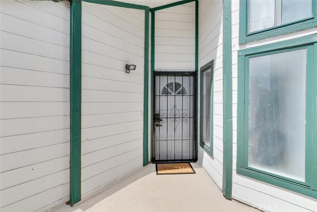 2041 Orchard Drive 17
