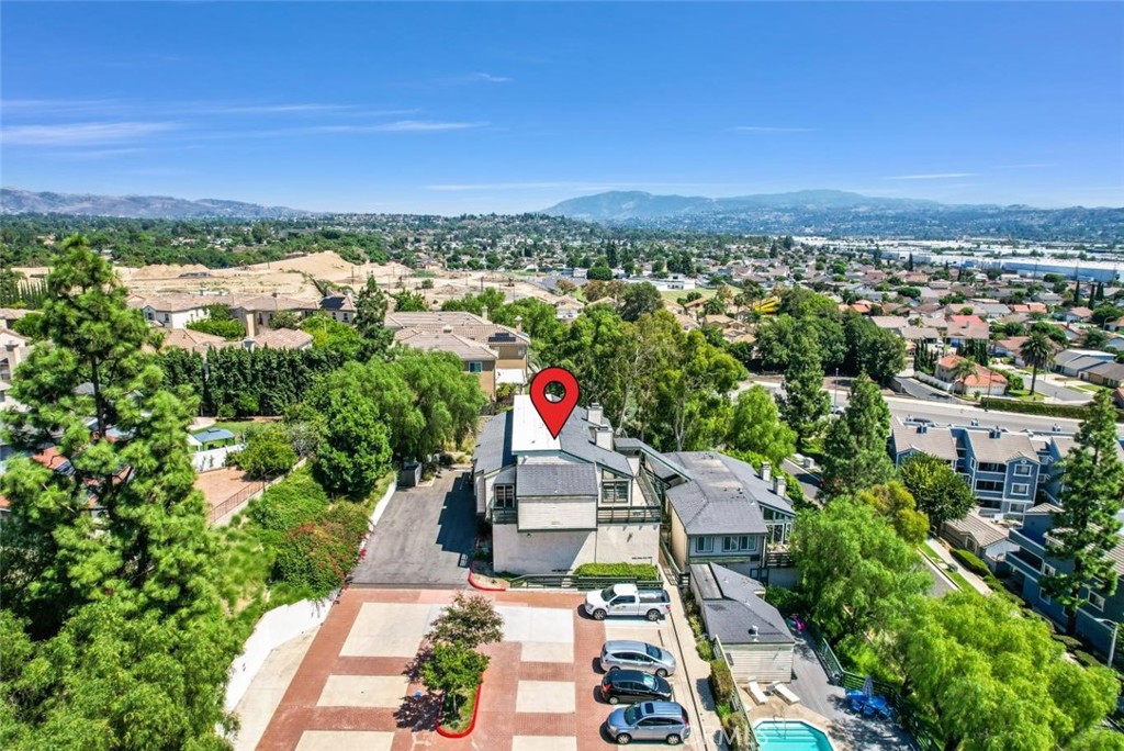2041 Orchard Drive 17