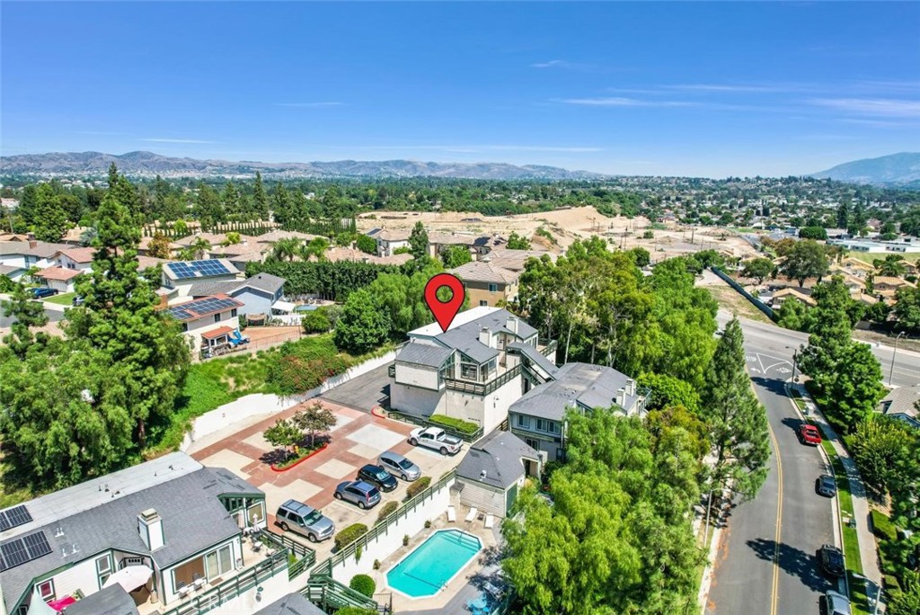 2041 Orchard Drive 17