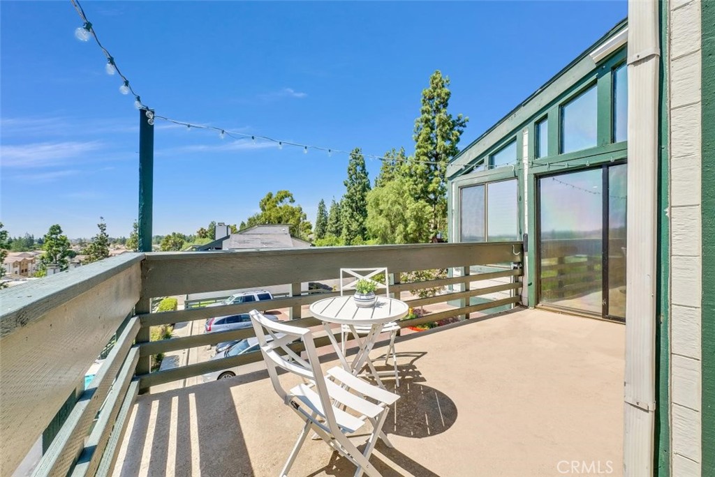 2041 Orchard Drive 17