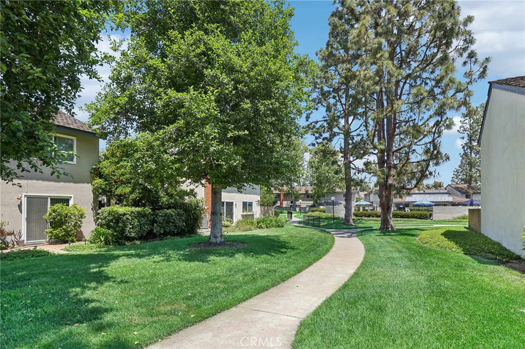 307 Dolores Circle
