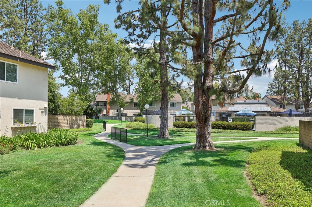 307 Dolores Circle